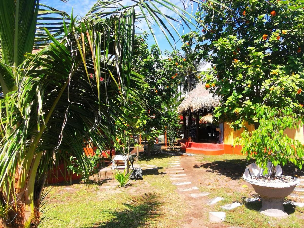 Kampung Meno Bungalows Gili Meno Luaran gambar