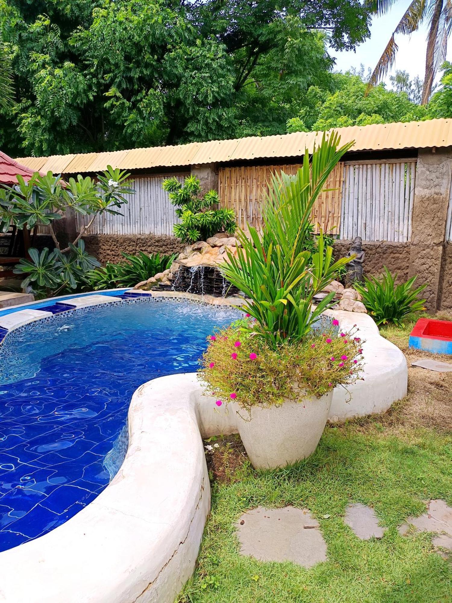 Kampung Meno Bungalows Gili Meno Luaran gambar
