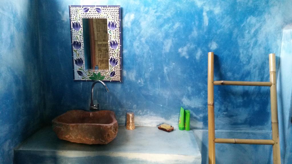 Kampung Meno Bungalows Gili Meno Luaran gambar