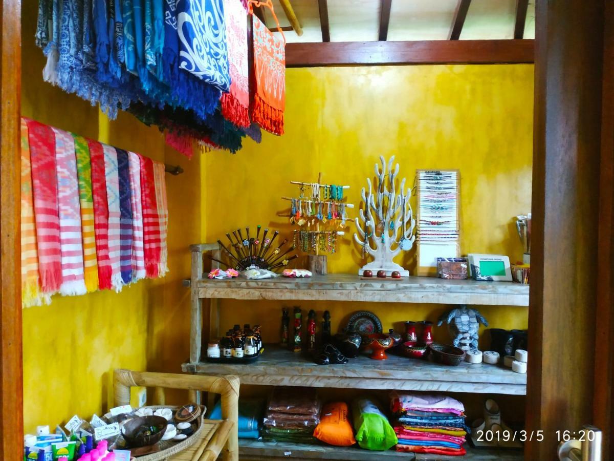 Kampung Meno Bungalows Gili Meno Luaran gambar